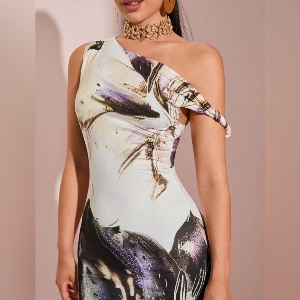 One-Shoulder Abstract Print Maxi Dress – Size Small (Excellent Condition) - Picture 4 of 4